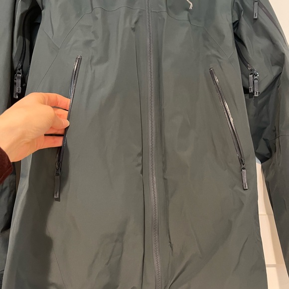 EUC ⛷️ Arc’teryx Shashka IS Women’s Ski Jacket Small Paradox - Picture 3 of 16